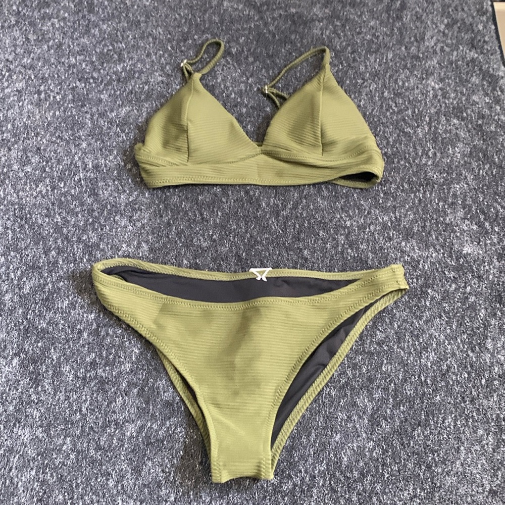 Bikini 2 piece swimming suit Cupshe